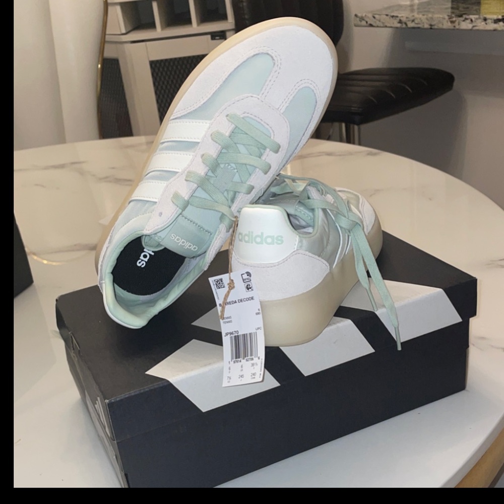Adidas Women's Mint Green Sneakers